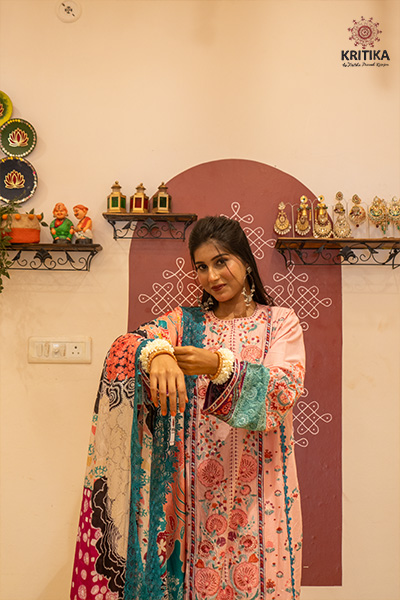 Gulnaar Suit Gallery Image 1
